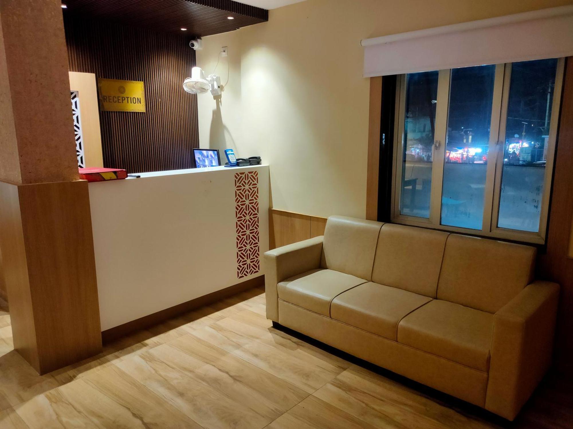 Hotel Mellow Mood Бхубанешвара Экстерьер фото